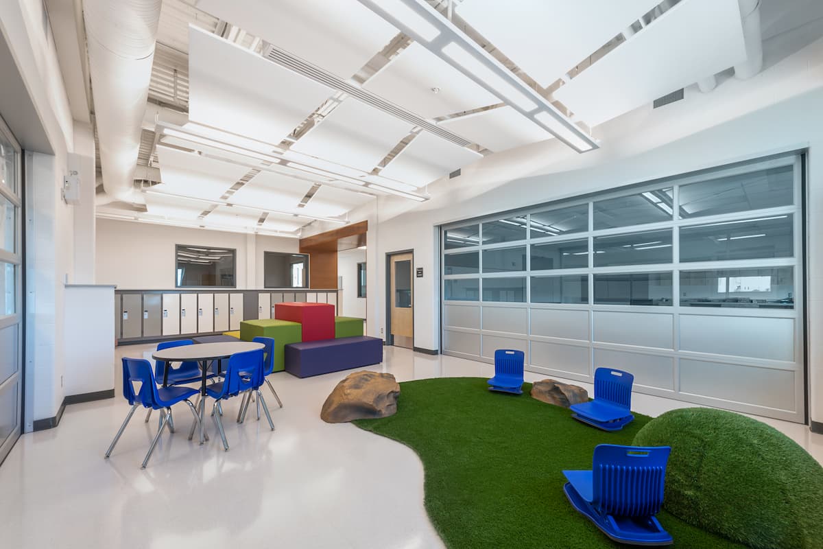 2024 Classroom Design Trends: Shaping the Future of Learning Through Sustainability, Effective Classroom Seating Arrangements, and More